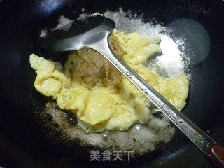 茭白鸡蛋炒西瓜皮的做法步骤：10