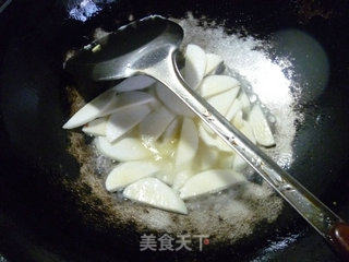 茭白鸡蛋炒西瓜皮的做法步骤：12