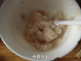 丝瓜虾茸盅的做法步骤：1