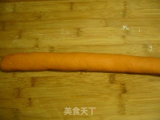 枸杞花朵馒头的做法步骤：4
