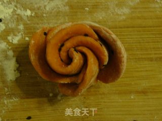 枸杞花朵馒头的做法步骤：9