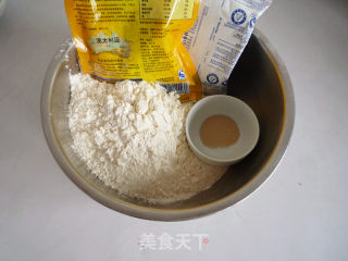 燕麦奶香馒头的做法步骤：1