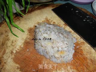 鲜美的三鲜馅水饺的做法步骤：2