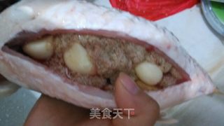 家常炖鱼——鱼锅卷子一锅鲜的做法步骤：3