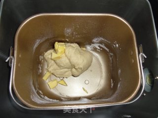 热狗肠面包卷的做法步骤：3