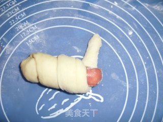 热狗肠面包卷的做法步骤：7
