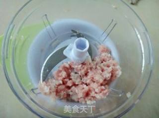 肉末炒蚕豆的做法步骤：2
