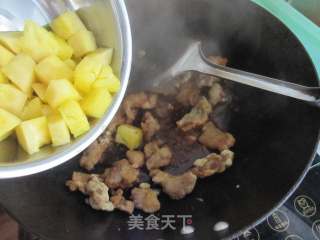 菠萝咕噜肉的做法步骤：10