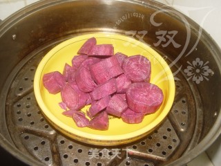 超柔软魅惑土司送给最爱的人——紫薯土司的做法步骤：1