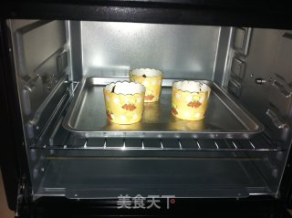 熔岩巧克力蛋糕的做法步骤：9