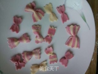 粉色蝶面的做法步骤：14
