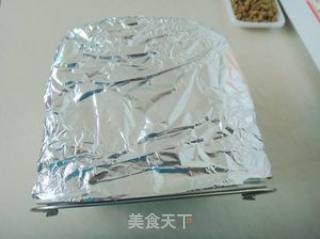 葡萄干养生面包的做法步骤：2