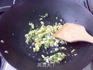 辣椒虾仁蛋炒饭的做法步骤：6