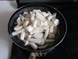 红烧山药鸡肉丸的做法步骤：8