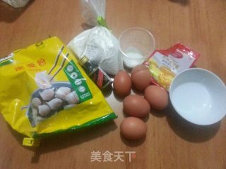 虎皮蛋糕卷的做法步骤：1