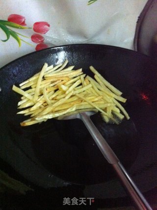 炸薯条的做法步骤：5