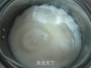 6寸戚风蛋糕（不再气疯，不开裂）的做法步骤：10
