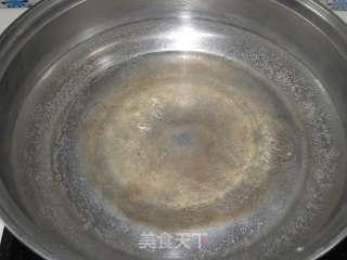 鸡蛋辣椒炒年糕的做法步骤：3