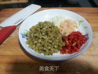肉末豇豆的做法步骤：2