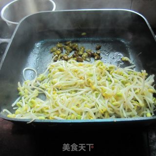 酸辣黄豆芽的做法步骤：5