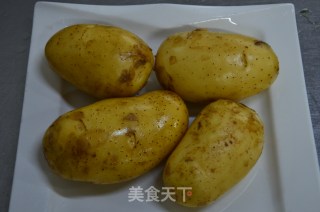 糖醋土豆球的做法步骤：1