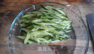 简易京酱肉丝的做法步骤：2
