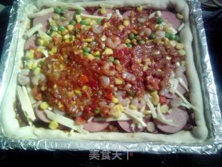 杂蔬火腿虾仁披萨的做法步骤：16