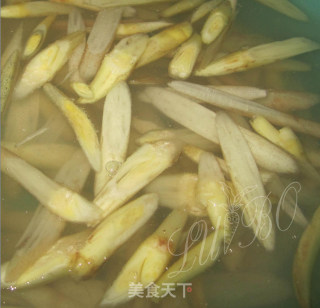 肉抱藕尖（藕根子）的做法步骤：4