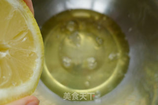 樱桃杯子蛋糕的做法步骤：2