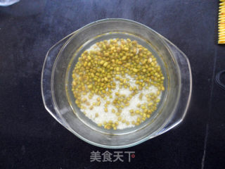绿豆百合粥的做法步骤：2