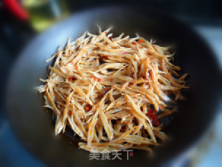 酱辣小银鱼的做法步骤：4