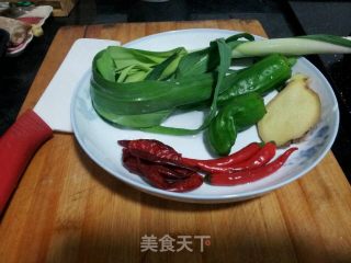 乡间小炒肉的做法步骤：2