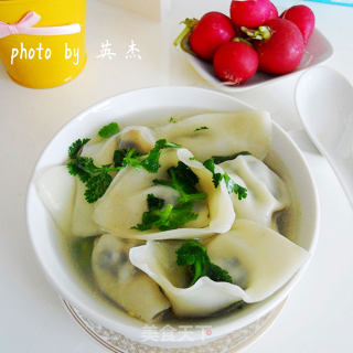 浓香芹叶馄饨的做法步骤：1