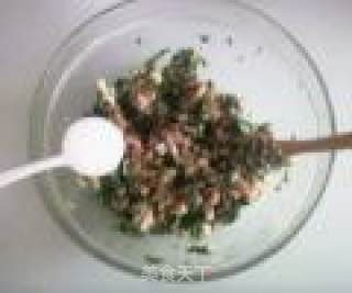 浓香芹叶馄饨的做法步骤：7