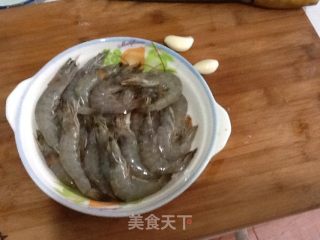 番茄虾的做法步骤：1