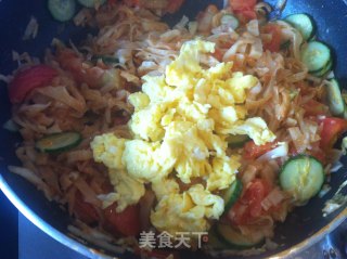 西红柿炒饼的做法步骤：10