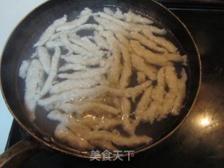五彩鱼丝汤的做法步骤：7
