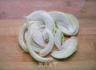 西班牙土豆煎蛋饼的做法步骤：1