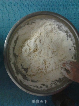 秘制肉包的做法步骤：3
