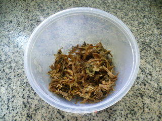 笋干菜炒鲜虾的做法步骤：5