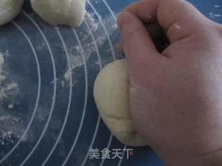 两面馒头的做法步骤：6