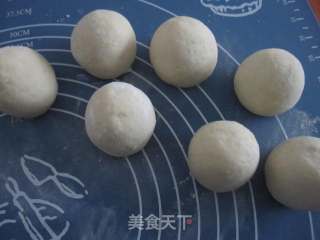 两面馒头的做法步骤：7