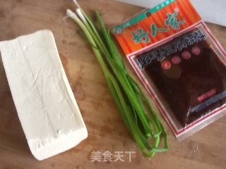 麻婆豆腐的做法步骤：1