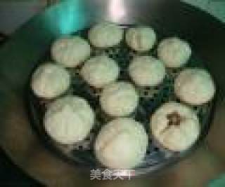 【蒜香烤肉包】的做法步骤：6