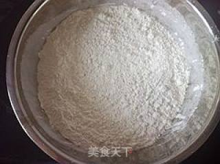 爱心早餐---肥鼠豆沙包的做法步骤：1