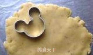 饼干之蛋黄曲奇的做法步骤：8