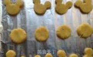 饼干之蛋黄曲奇的做法步骤：9