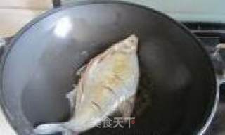 咖喱鳊鱼的做法步骤：3