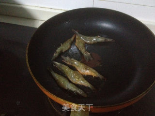 芝士焗大虾的做法步骤：2