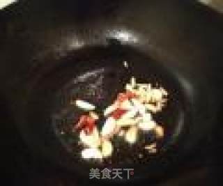 肥肠炒菜椒的做法步骤：4